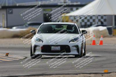 media/Jan-28-2024-SCCA SD (Sun) [[95d197e79e]]/1-Advanced Group/Session 3 Turn 2/